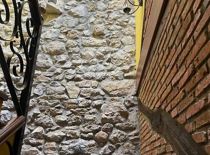 La Llosa De Viveda * Santillana del Mar